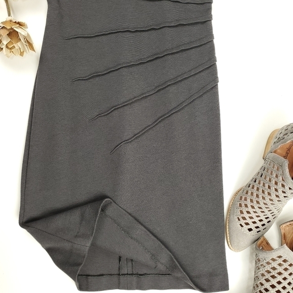 SAKS Fifth Avenue Grey Side Rouged Dress Sz 2 - Picture 6 of 10